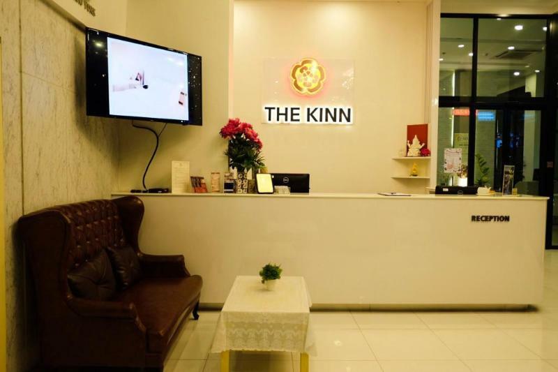 The Kinn Bangkok Buitenkant foto