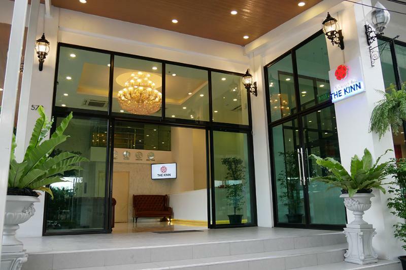 The Kinn Bangkok Buitenkant foto